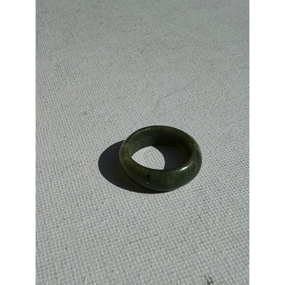 Vintage Jade Band Ring 6mm size 5.5 - Picture 6 of 8